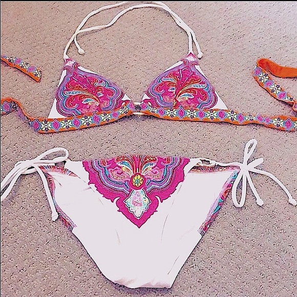 Victoria's Secret Other - VICTORIA'S SECRET White Boho Mandala Color Bikini